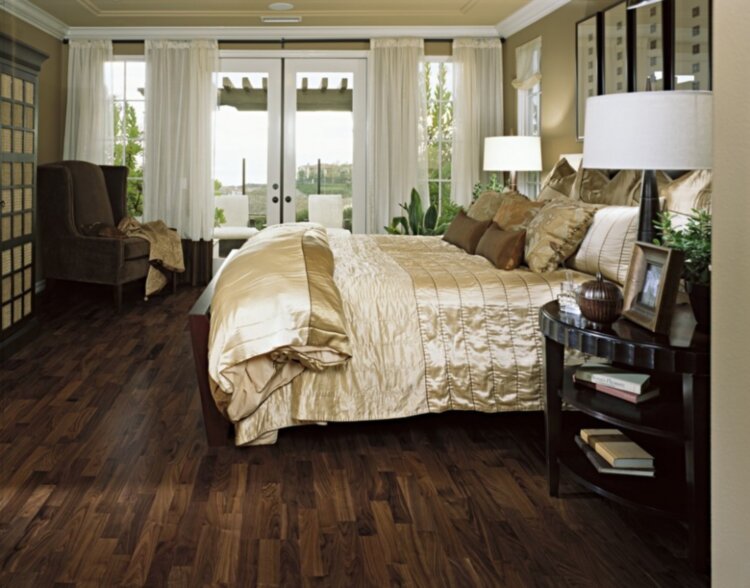 Walnut Montreal 153N15VA50KW