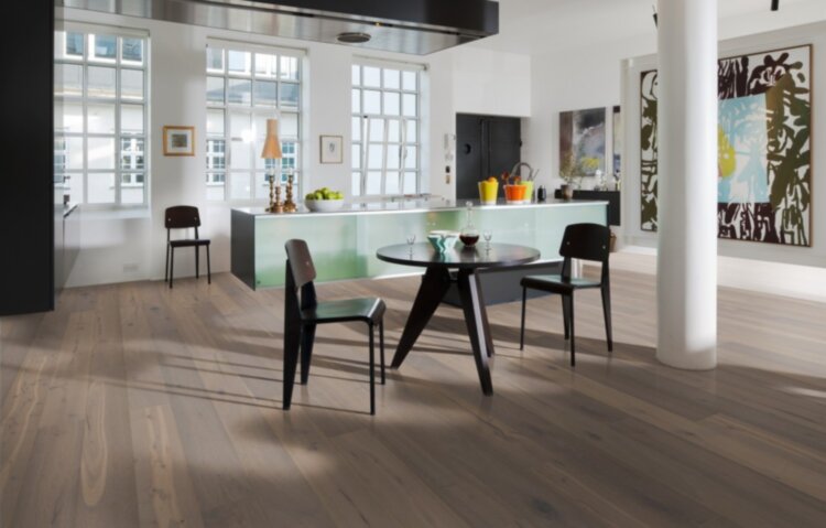 Oak Johan 151N7BEKF0KW