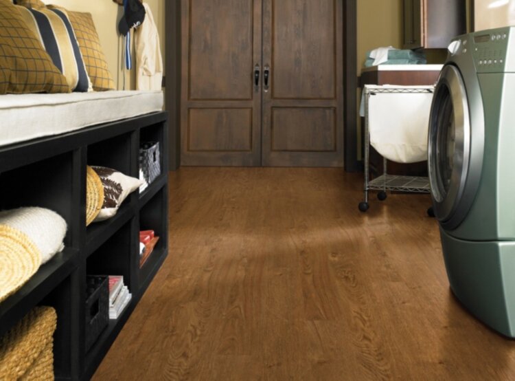Northwoods Oak VV023-00205 (50LVP205)